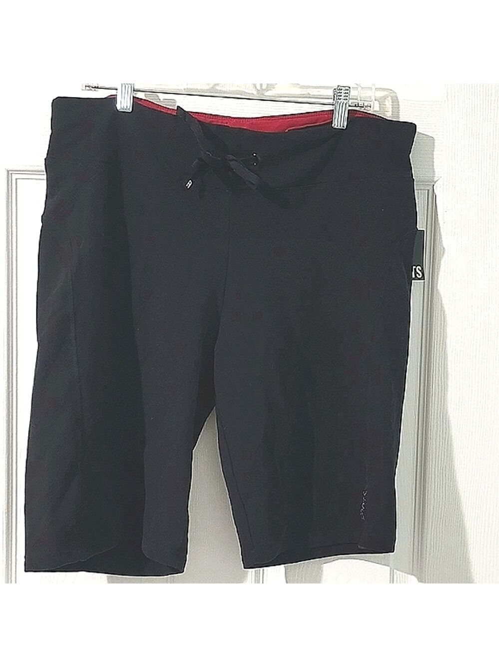 NEW! Roots Active Women's Shorts with Waist Drawstring Size XL